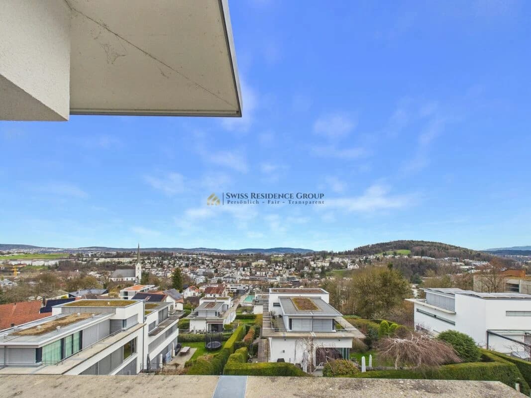 Modernes Einfamilienhaus mit Panorama in Adliswil