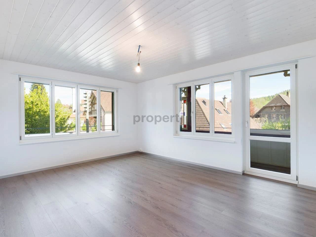 Helle 4.5-Zimmer Wohnung in Rohrbach