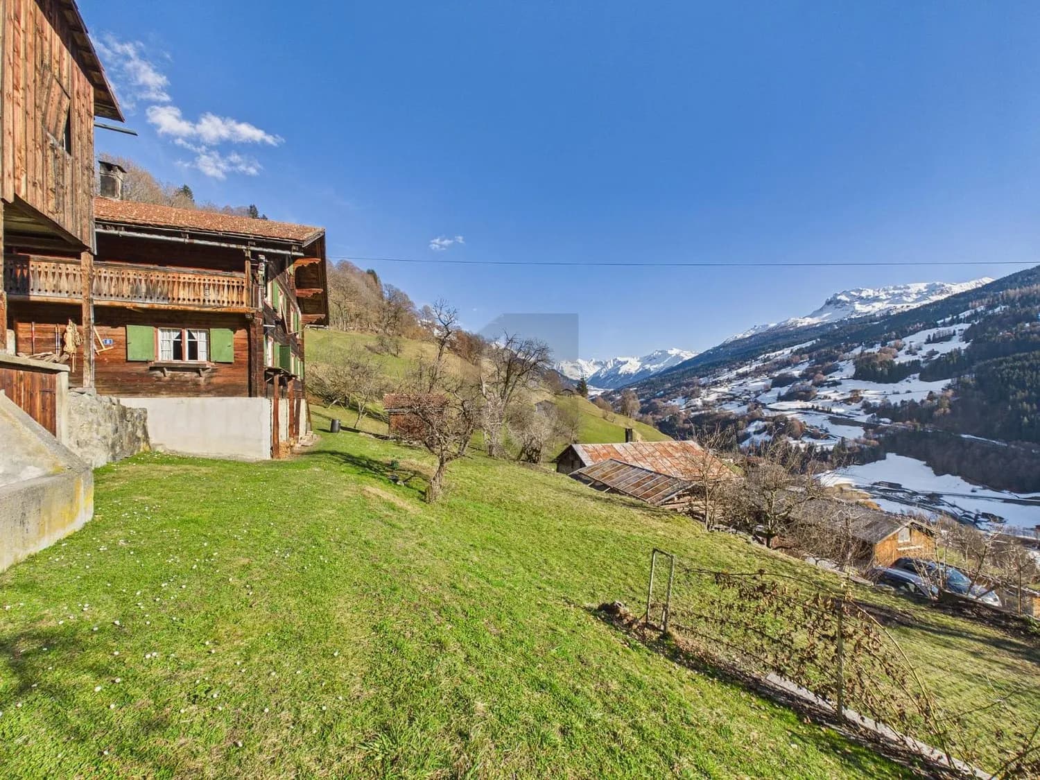 HISTORISCH AN UNVERBAUBARER AUSSICHTSLAGE