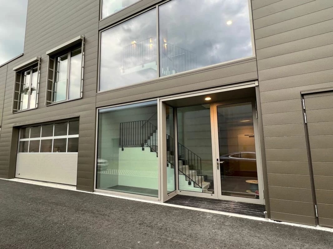 1.5-Zimmer-Loft an prominenter Lage in Reichenburg