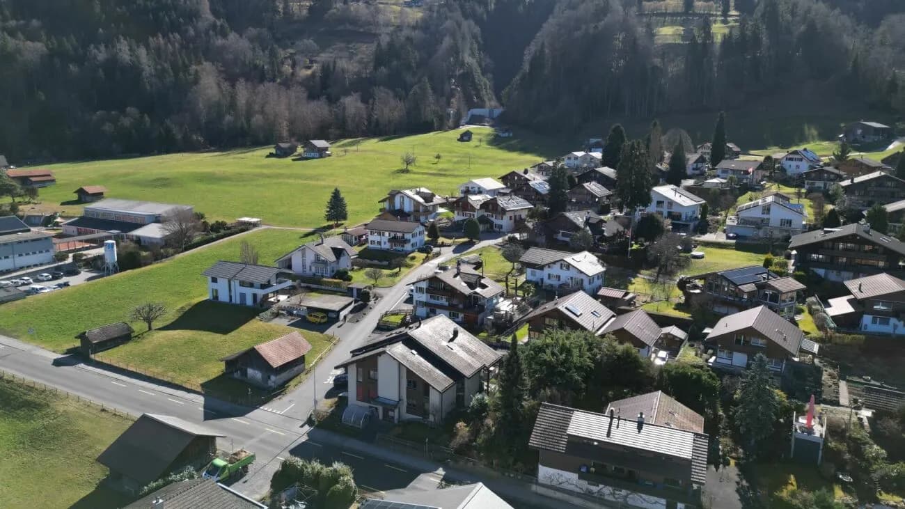 Gemütlicher Haupt- oder Ferienwohnsitz mit Galerie und Seesicht