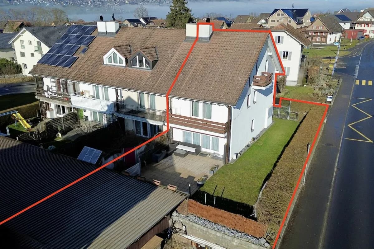 6.5-Zimmer Eck-Einfamilienhaus in Seenähe