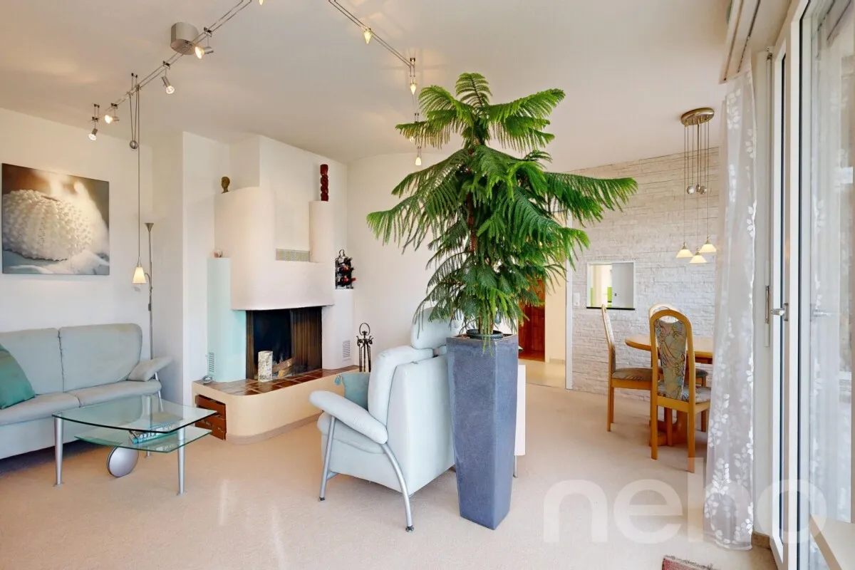 Freistehendes Einfamilienhaus in Hanglage in Rudolfstetten