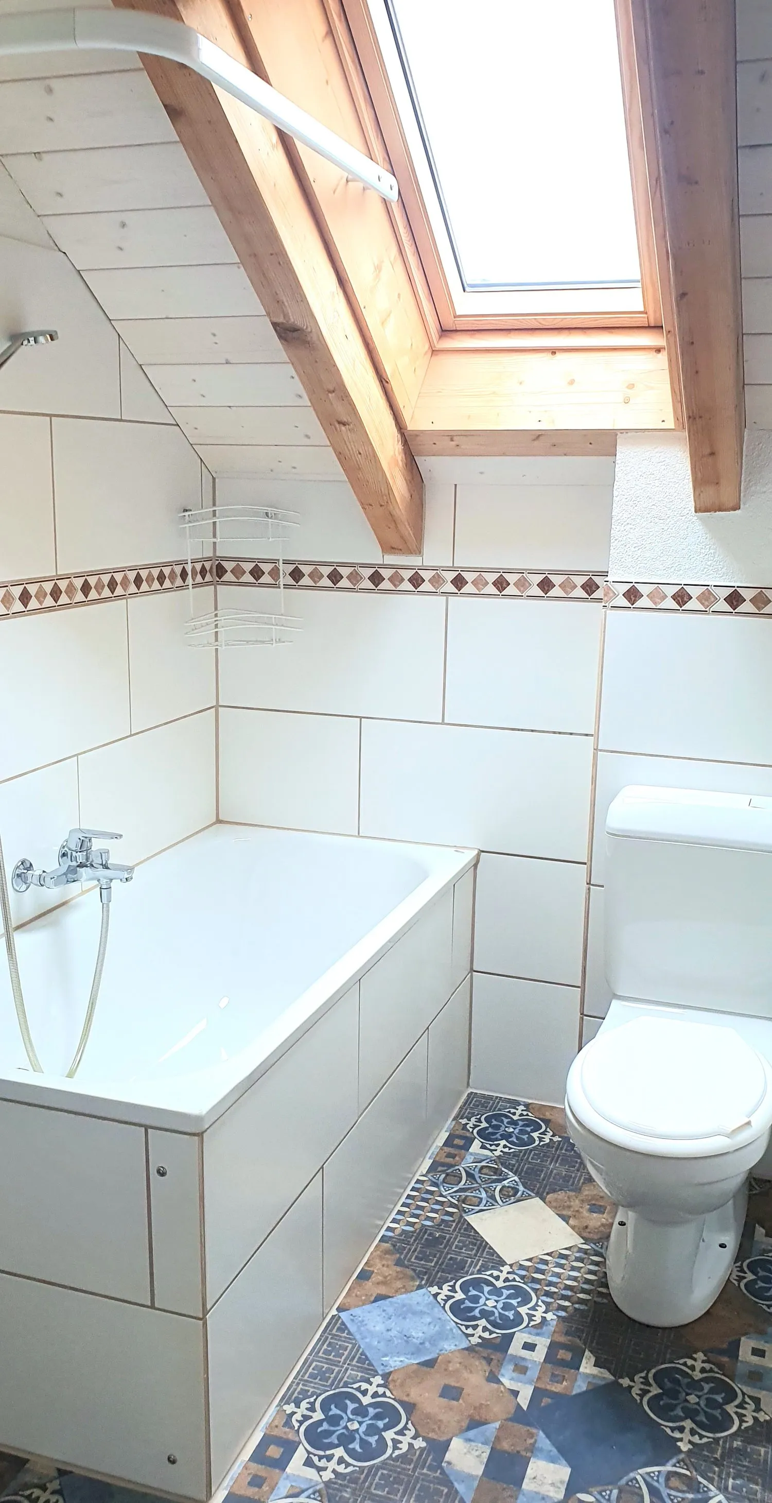 Dachwohnung mit Galerie und Balkon