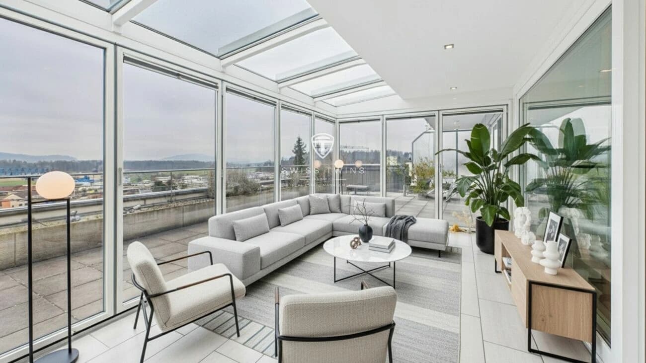 5½-Zimmer-Maisonettewohnung mit Panorama- und Bergsicht