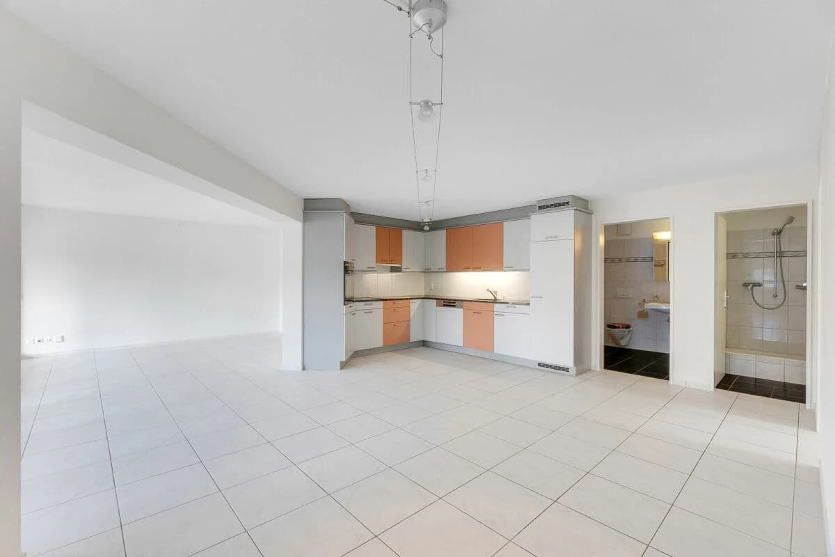 Zentral gelegene Familienwohnung mit zwei Balkonen