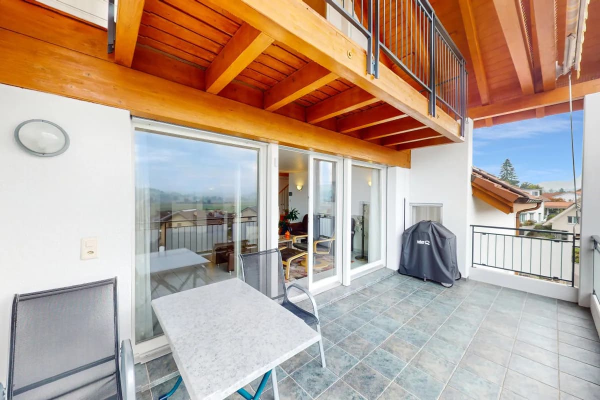 Dachwohnung mit fantastischer Bergsicht