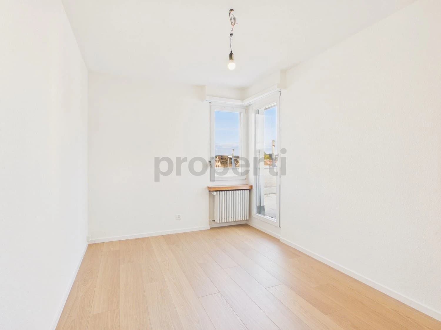 Neu renovierte 3.5-Zimmer Wohnung in Reinach