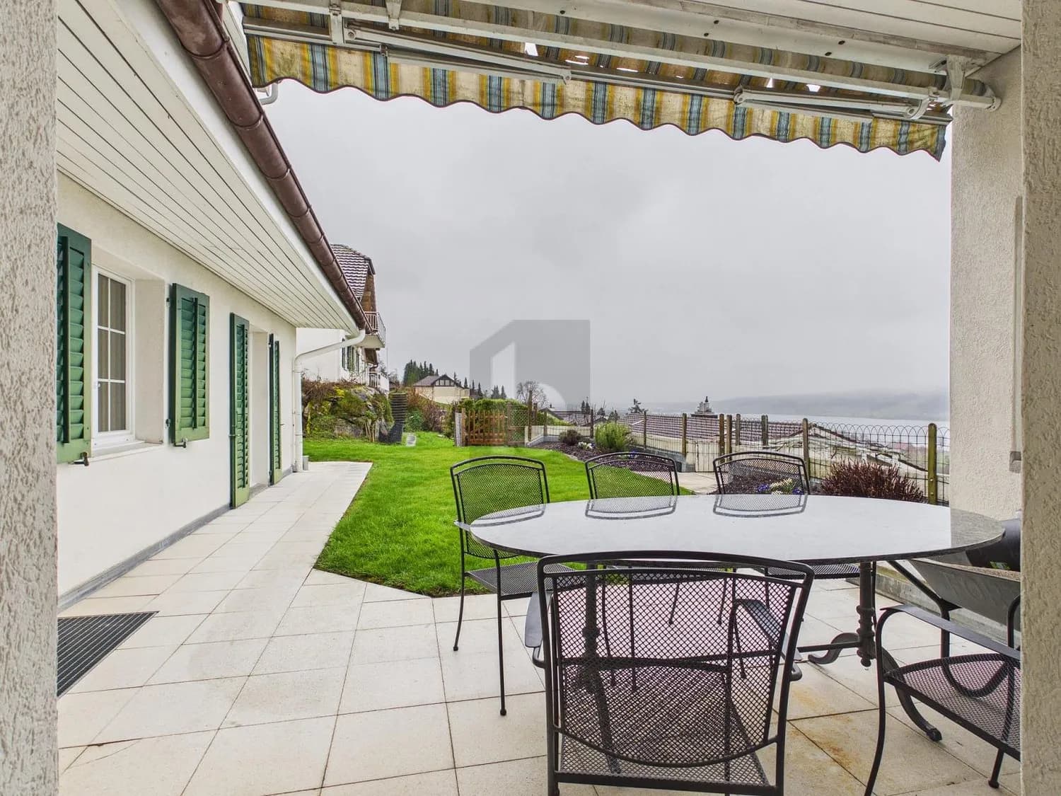 AN BESTER LAGE MIT POOL UND PANORAMASICHT!