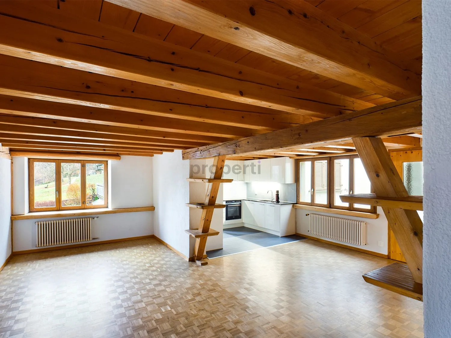 Helle 4.5-Zimmer-Wohnung mit Balkon in Zwingen