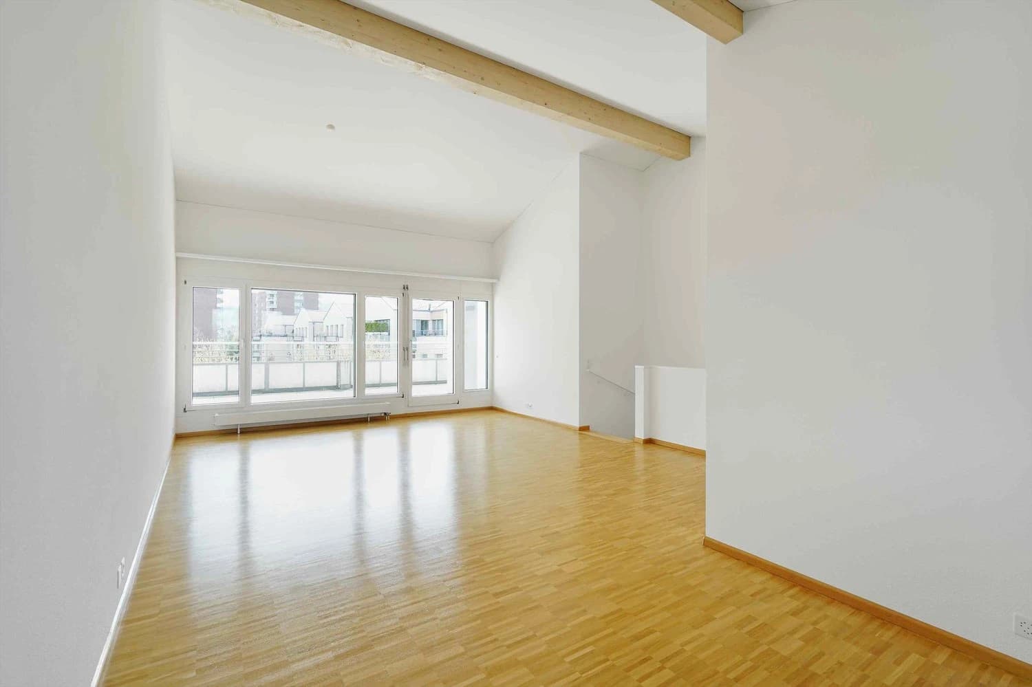 Traumhafte Maisonette-Wohnung in Aesch!