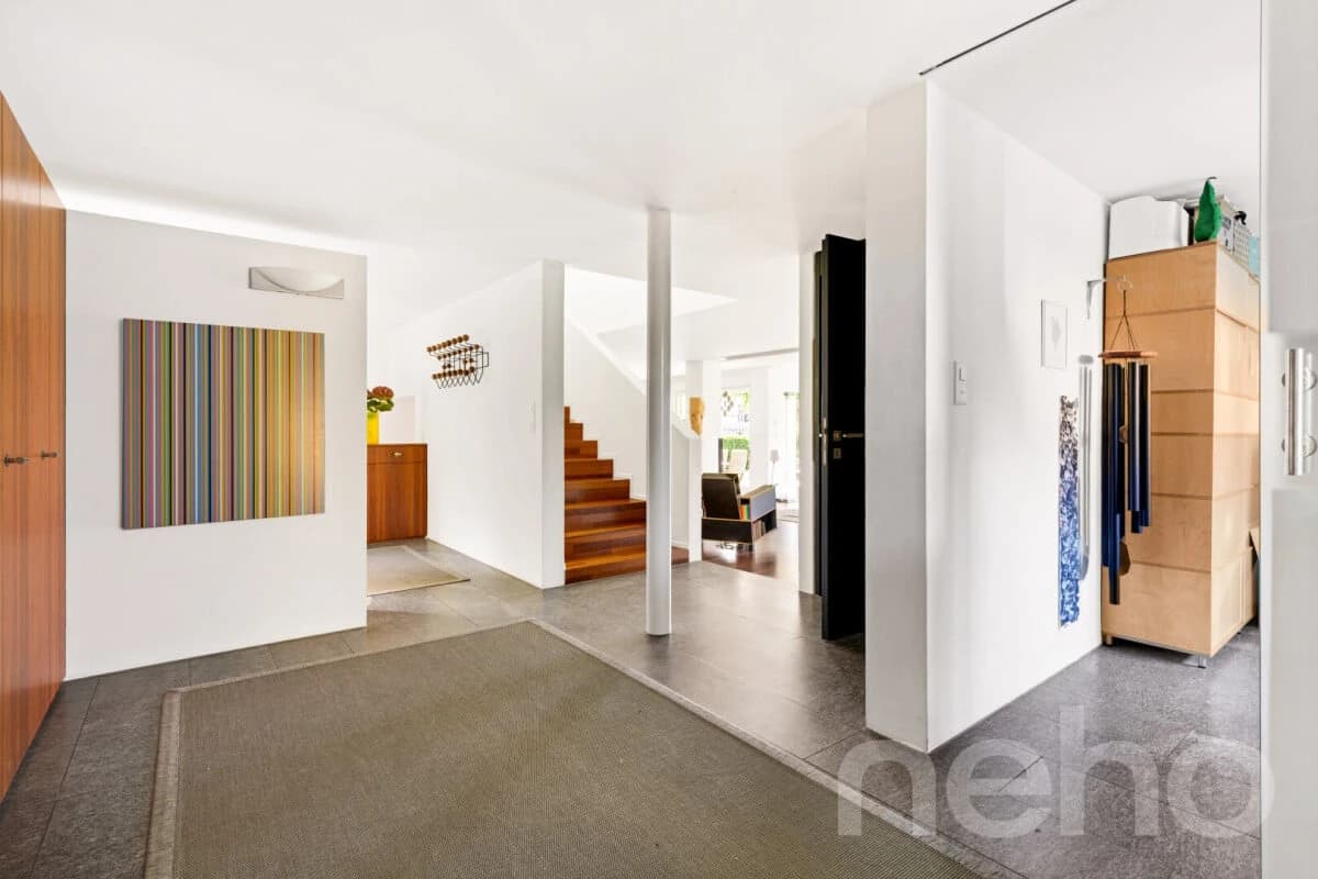 Einfamilienhaus mit Aussenpool  und viel Privatsphäre - Nähe Zürich