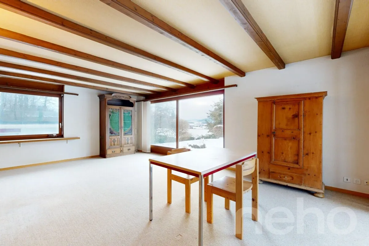 Ruhiges Wohnen mit Weitsicht - Einfamilienhaus in Worb