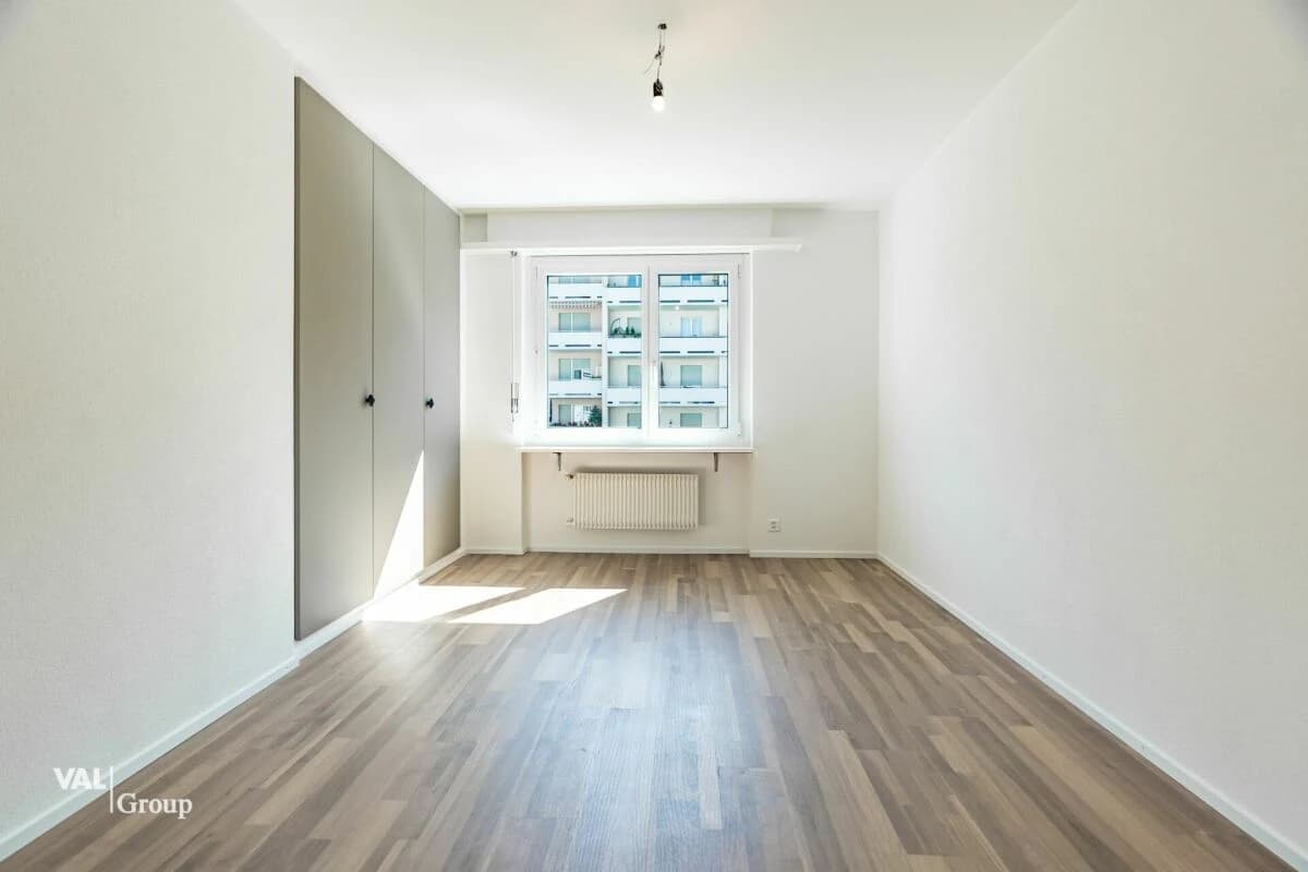 Lichtdurchflutete Wohnung mit Talsicht in familienfreundlichem Quartier