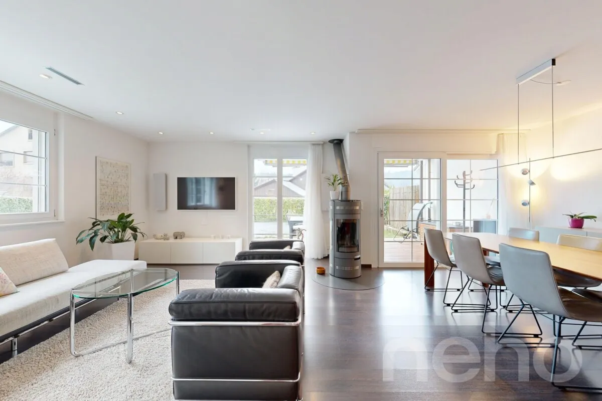 Gartenwohnung mit exklusivem Ausbau und technischer Ausstattung