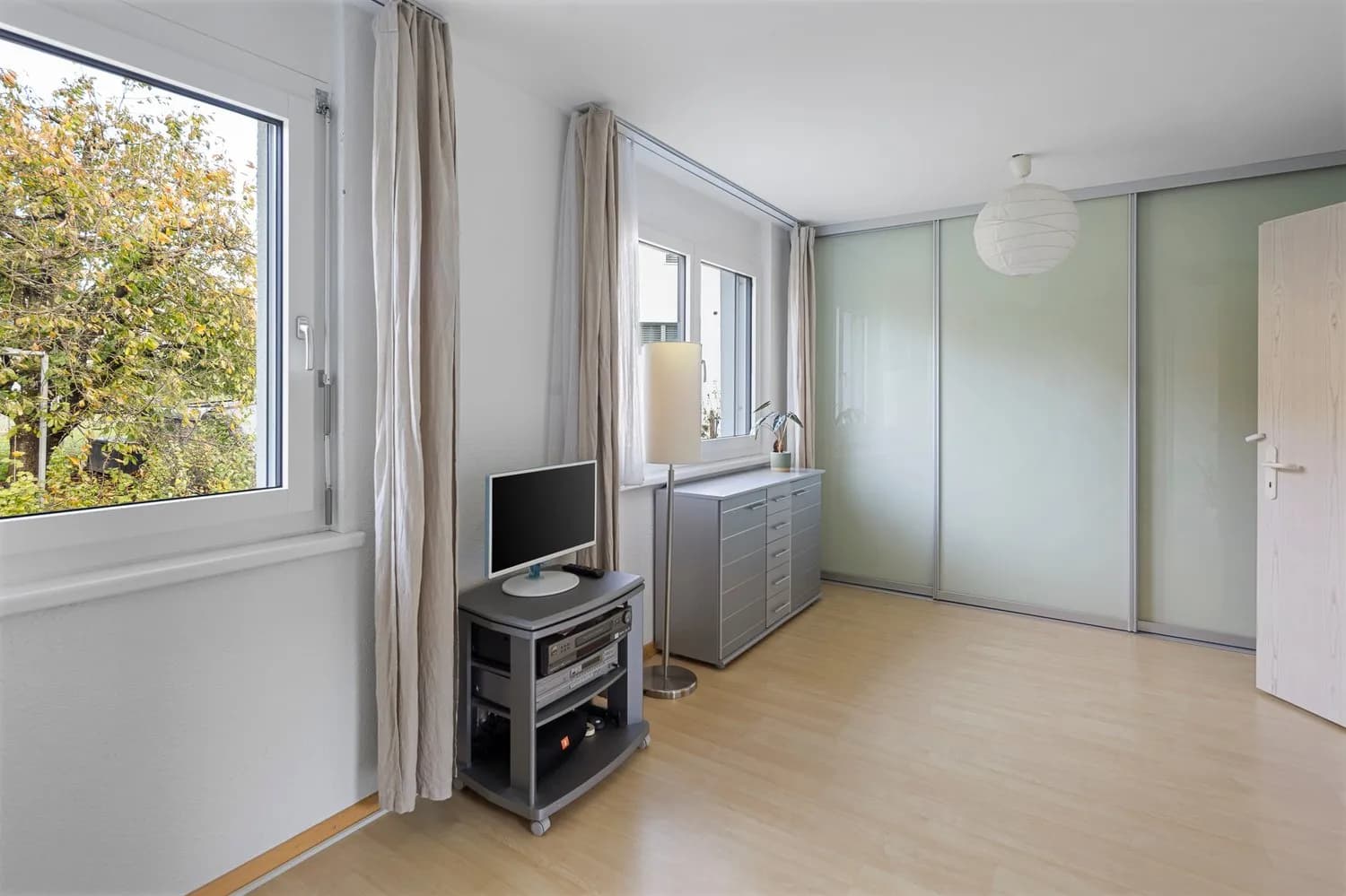 Gepflegte Wohnoase mit schönem Garten & vielen Extras