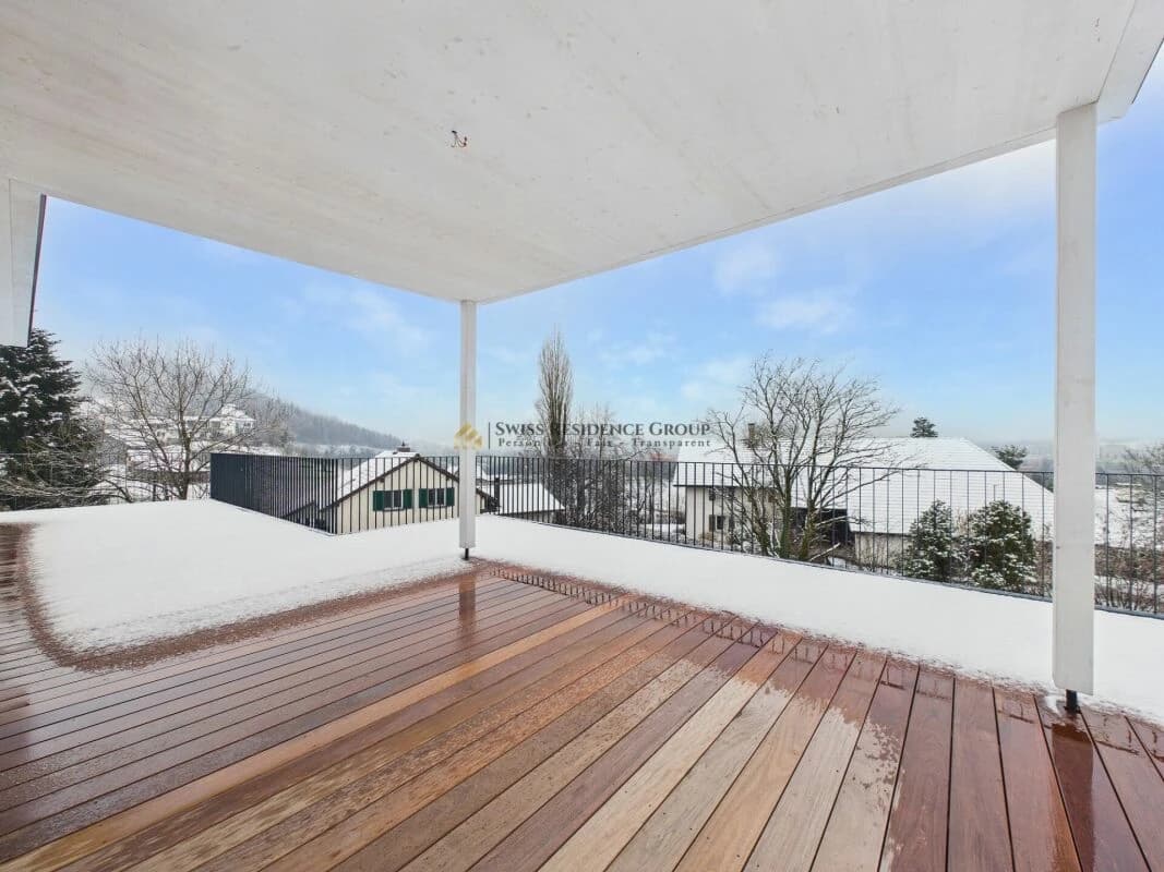 Renovierte Wohnung mit beneidenswerter Aussicht