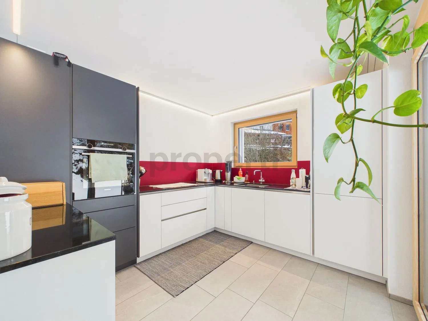 Moderne 3.5-Zimmer-Wohnung mit Minergie-P Standard, Rhäzüns