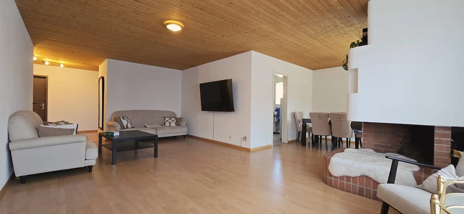 Helle 4.5-Zimmer-Wohnung mit Panoramabalkon in Bern Bümpliz  Ihr neues Zuhause mit Weitblick