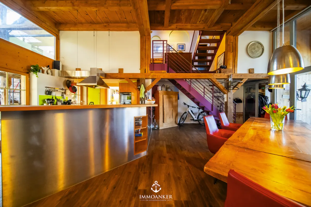 Charmantes 7-Zimmer-Reihenmittelhaus mit 220 m² Wohnfläche in Rickenbach ZH