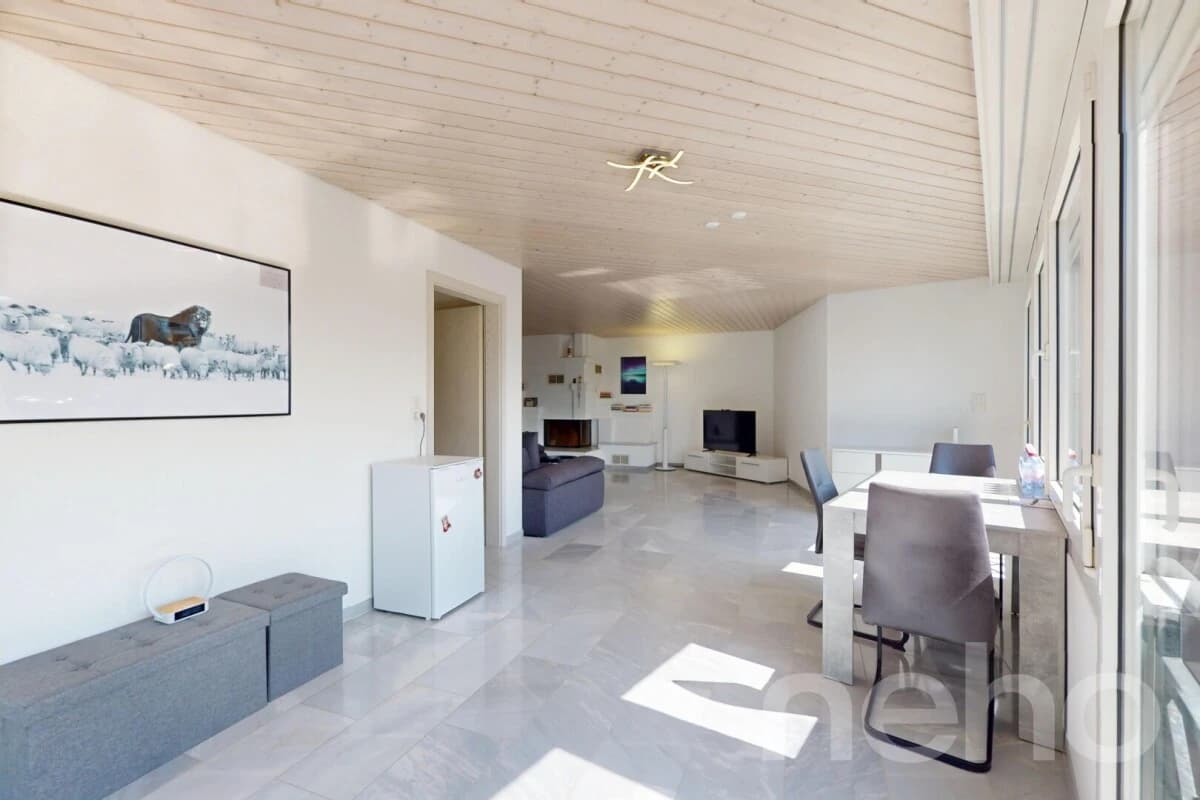 Charmante 5.5-Zimmer-Wohnung mit Wohlfühlfaktor und Steuervorteil