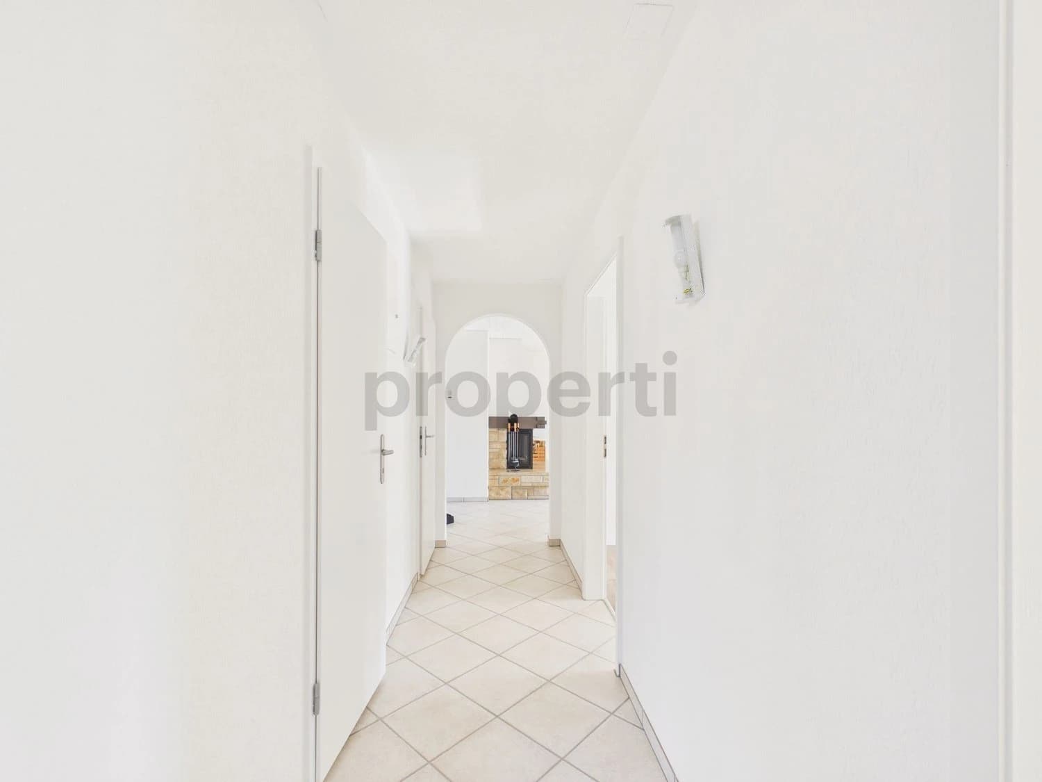 Moderne 4.5-Zimmer-Wohnung mit schönem Balkon