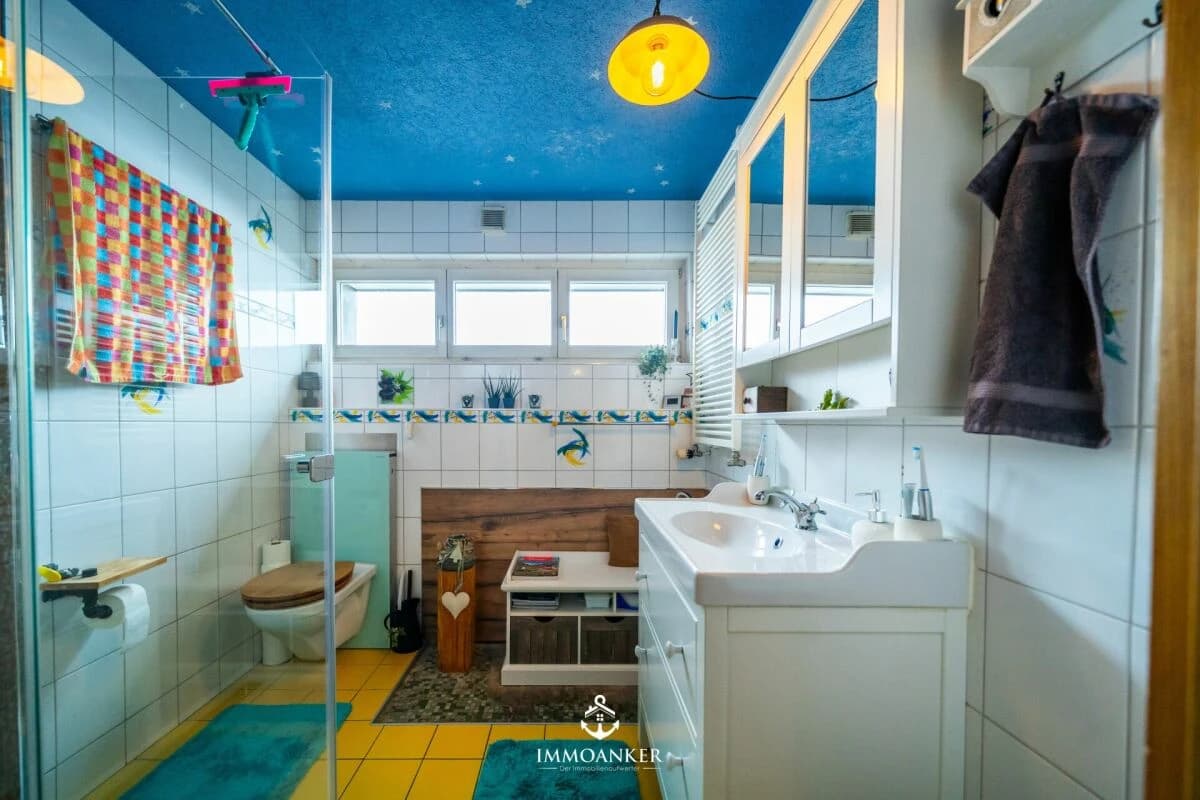 Modernisiertes 6.5-Zimmer-Einfamilienhaus mit viel Umschwung in Niederbipp