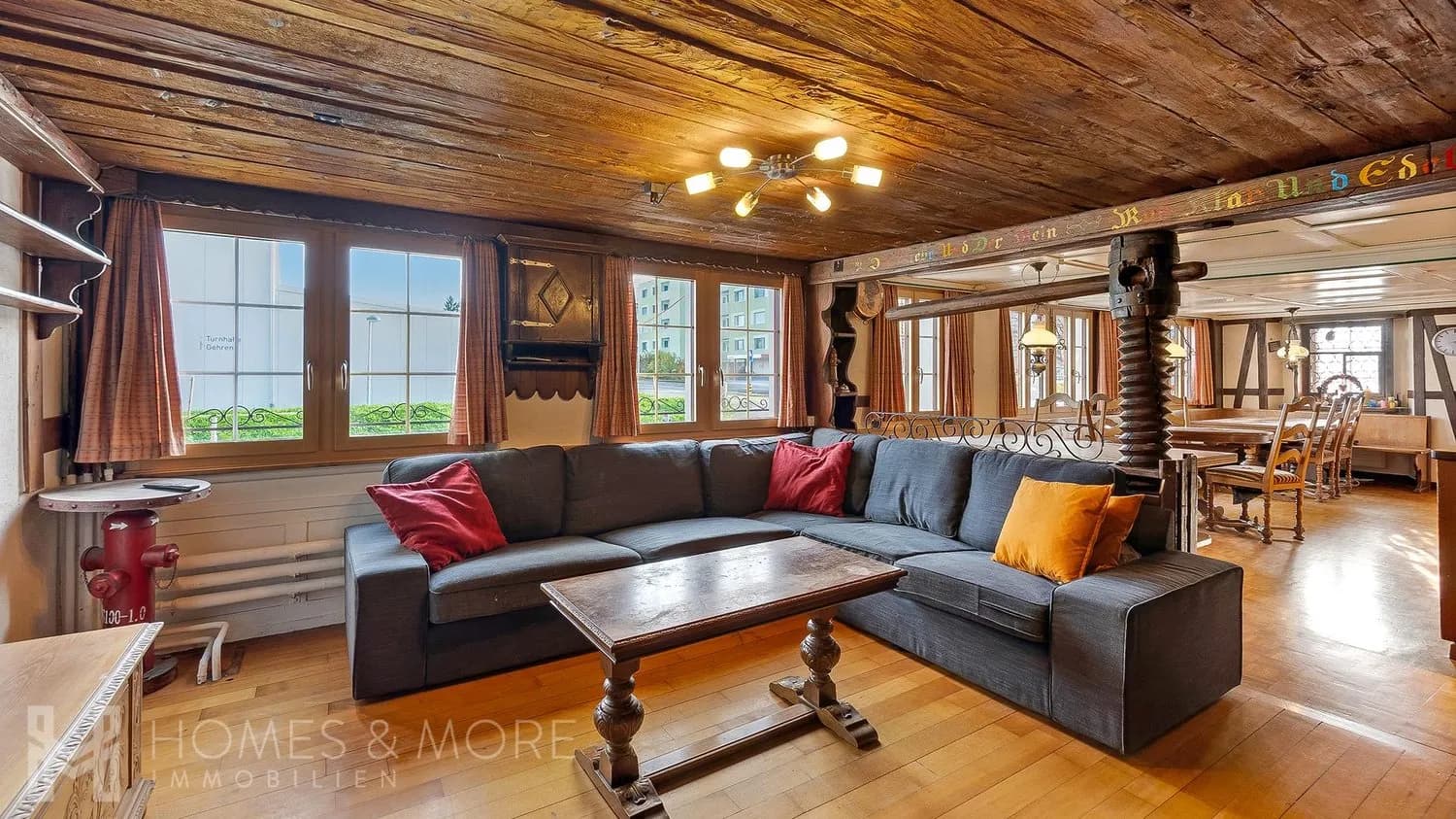 GROSSZÜGIGE LIEGENSCHAFT MIT EINLIEGERWOHNUNG UND BAULANDRESERVE