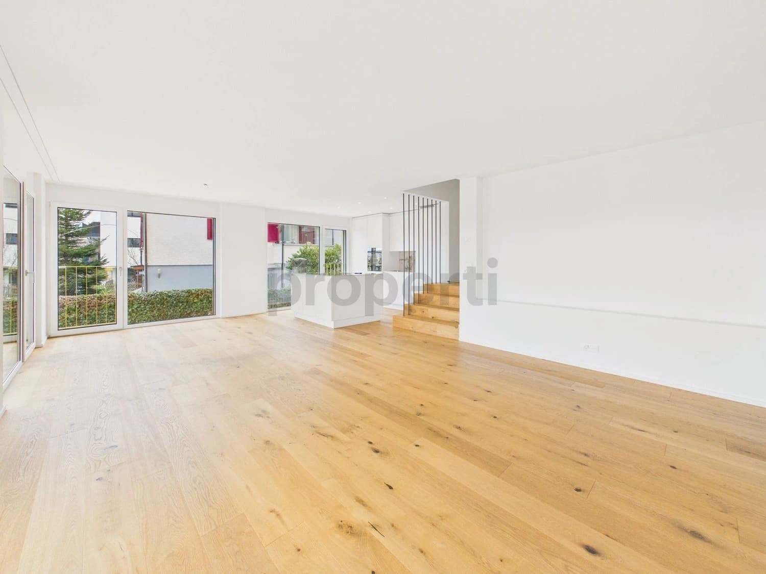 Ihre Gartenwohnung in Zürich - Modern, geräumig und mit grüner Oase