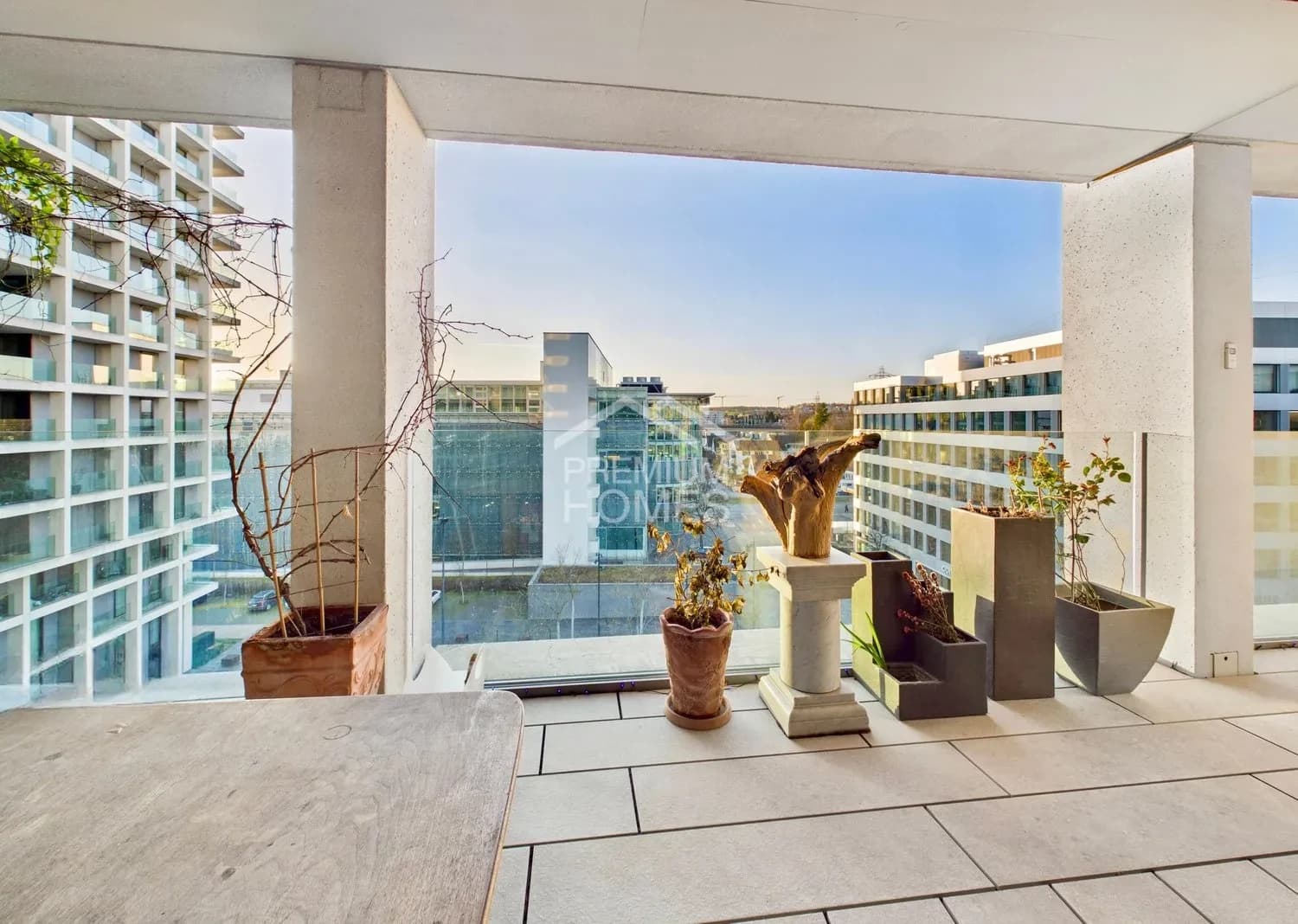 Zeit für eine neue Perspektive - The Metropolitans Tower!