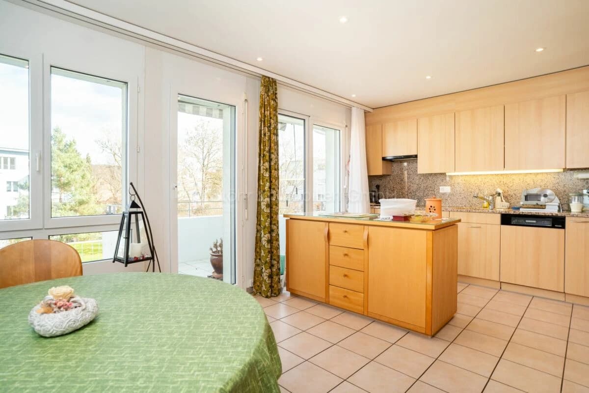 Attraktive 4.5-Zimmer-Wohnung mit zwei Balkonen in Winterthur