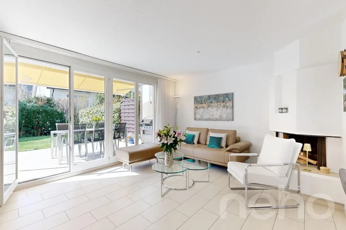 Eckreihenhaus mit Garten und Privatsphäre nähe Zürich