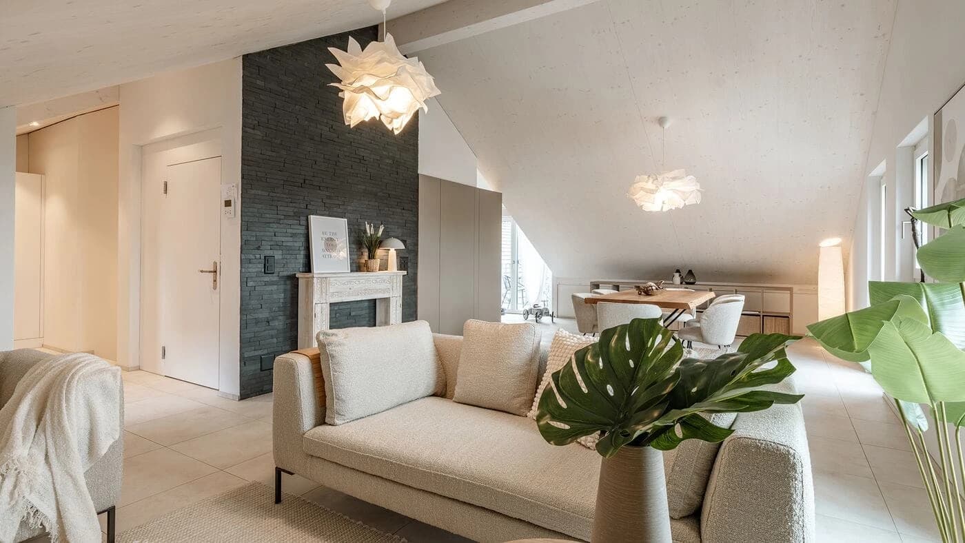 Neue 3.5-Zimmer-Attikawohnung mit Direktlift in Hägglingen