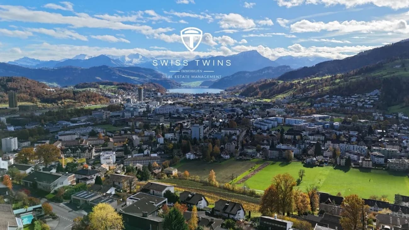 Grosszügiges und modernes Wohnerlebnis mit traumhafter Aussicht am Sonnenberg