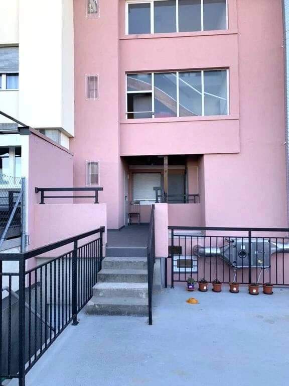 Attraktive Kapitalanlage mit 10 Wohnungen & Gastronomiefläche