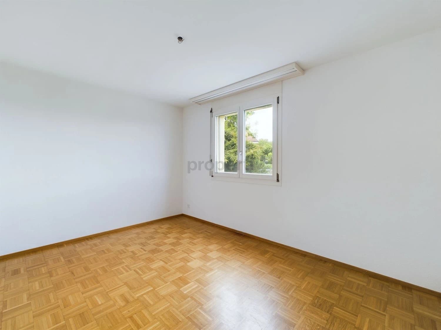 Helle 4.5-Zimmer-Wohnung in Winikon