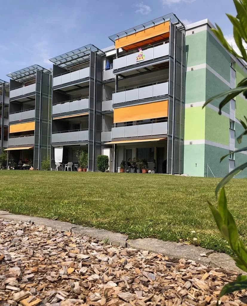 Moderne 3.5-Zimmerwohnung mit Balkon