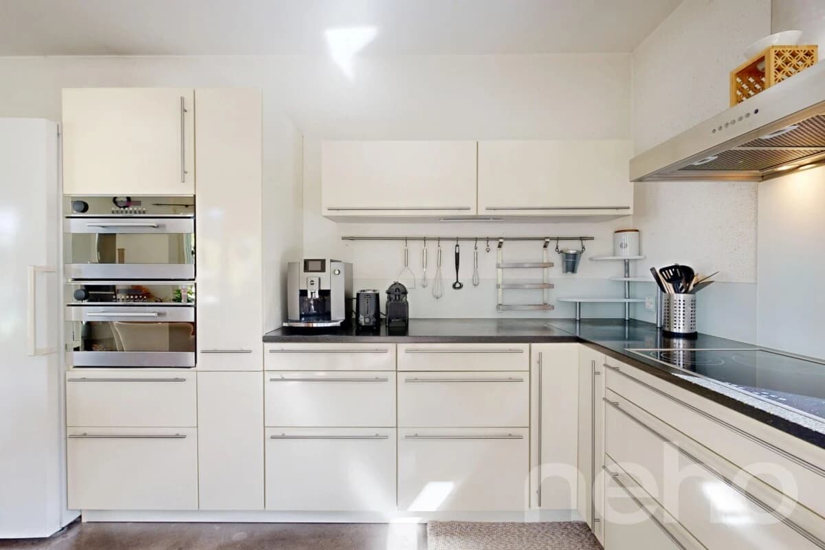 Freistehendes Einfamilienhaus mit Garten und Fernsicht in Biberstein