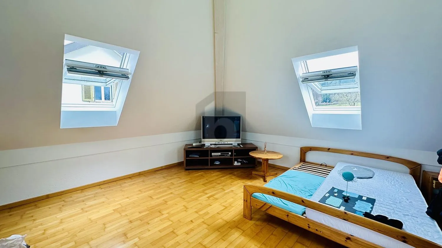 FAMILIENFREUNDLICH MIT CHARME IN ZENTRALER LAGE