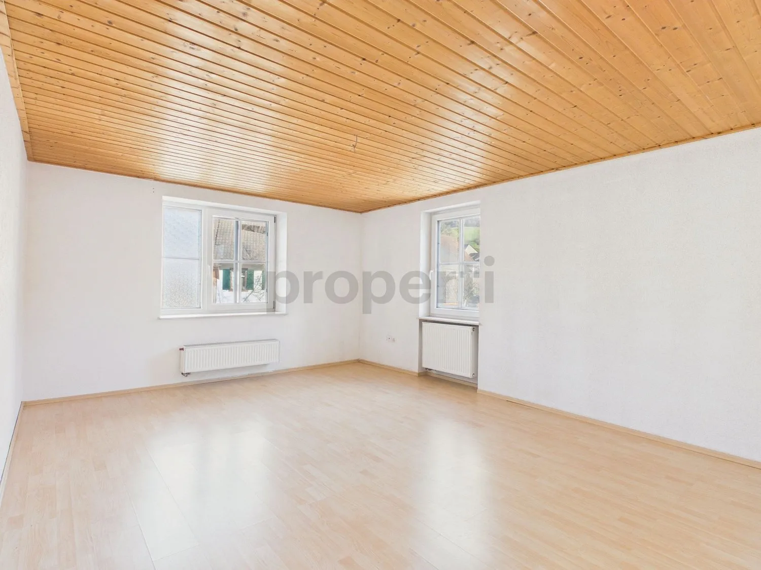 4-Zimmer-Bauernhaus mit Nähe zu Schulen und ÖV, Wegenstetten