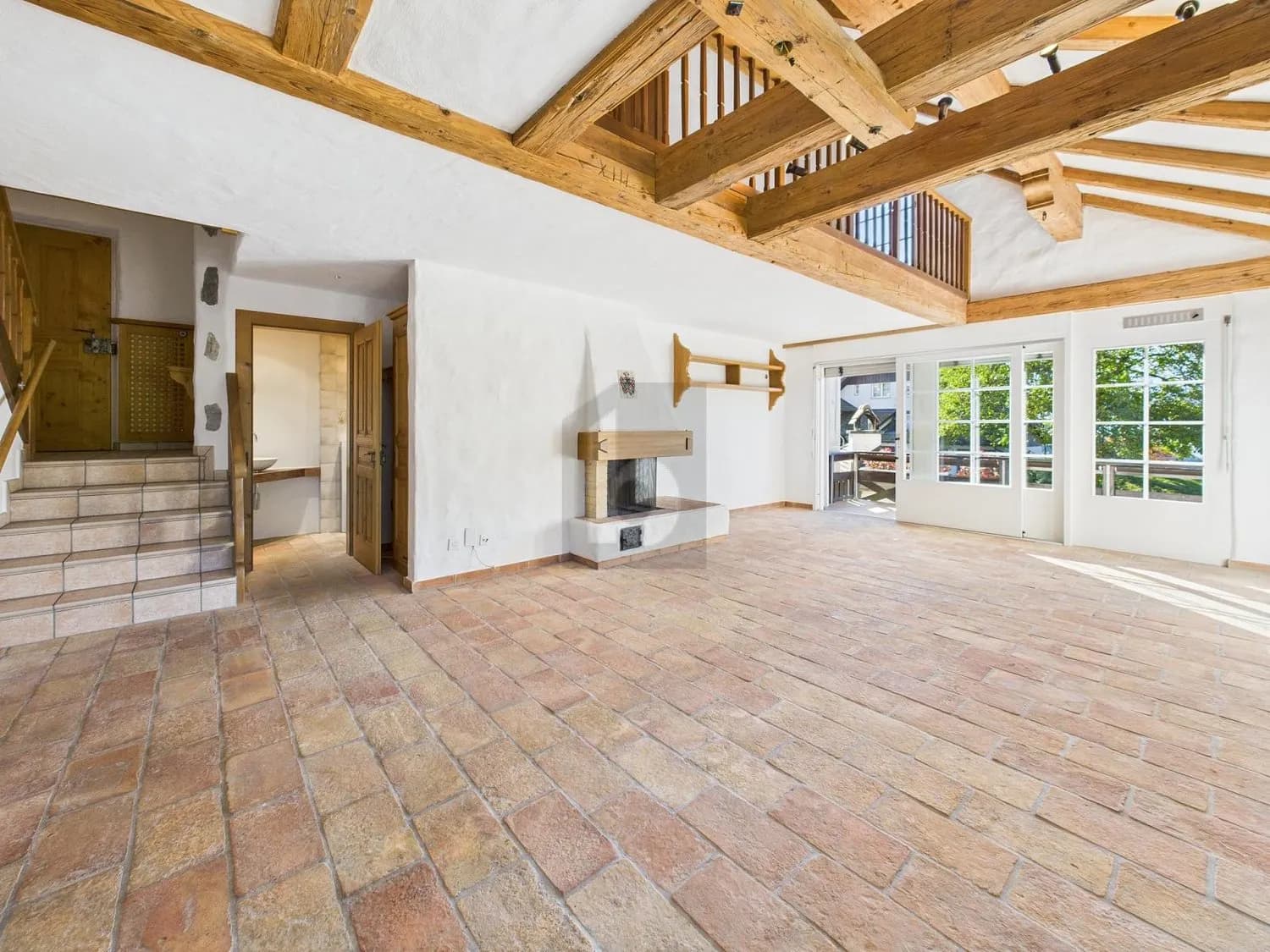 PREISHIT! SONNIGE UND RUHIGE RARITÄT MIT GALERIE