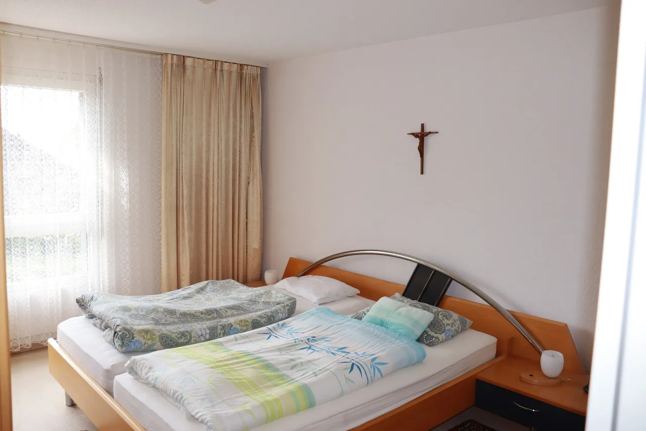 Maisonette-Traum mit Seesicht & Cheminee - Wohnen am Thunersee