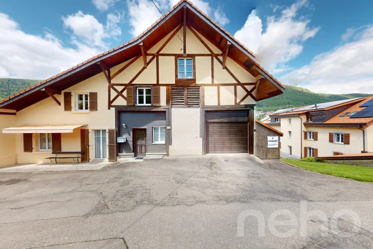 Maison familiale rénovée avec grand jardin ? St-Imier