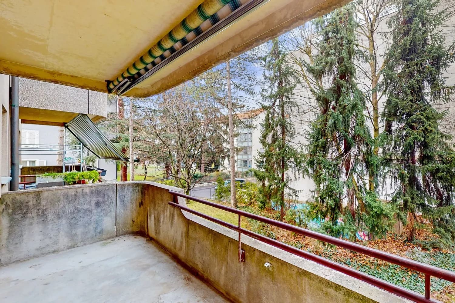 Wohnen an ruhiger Seitenstrasse