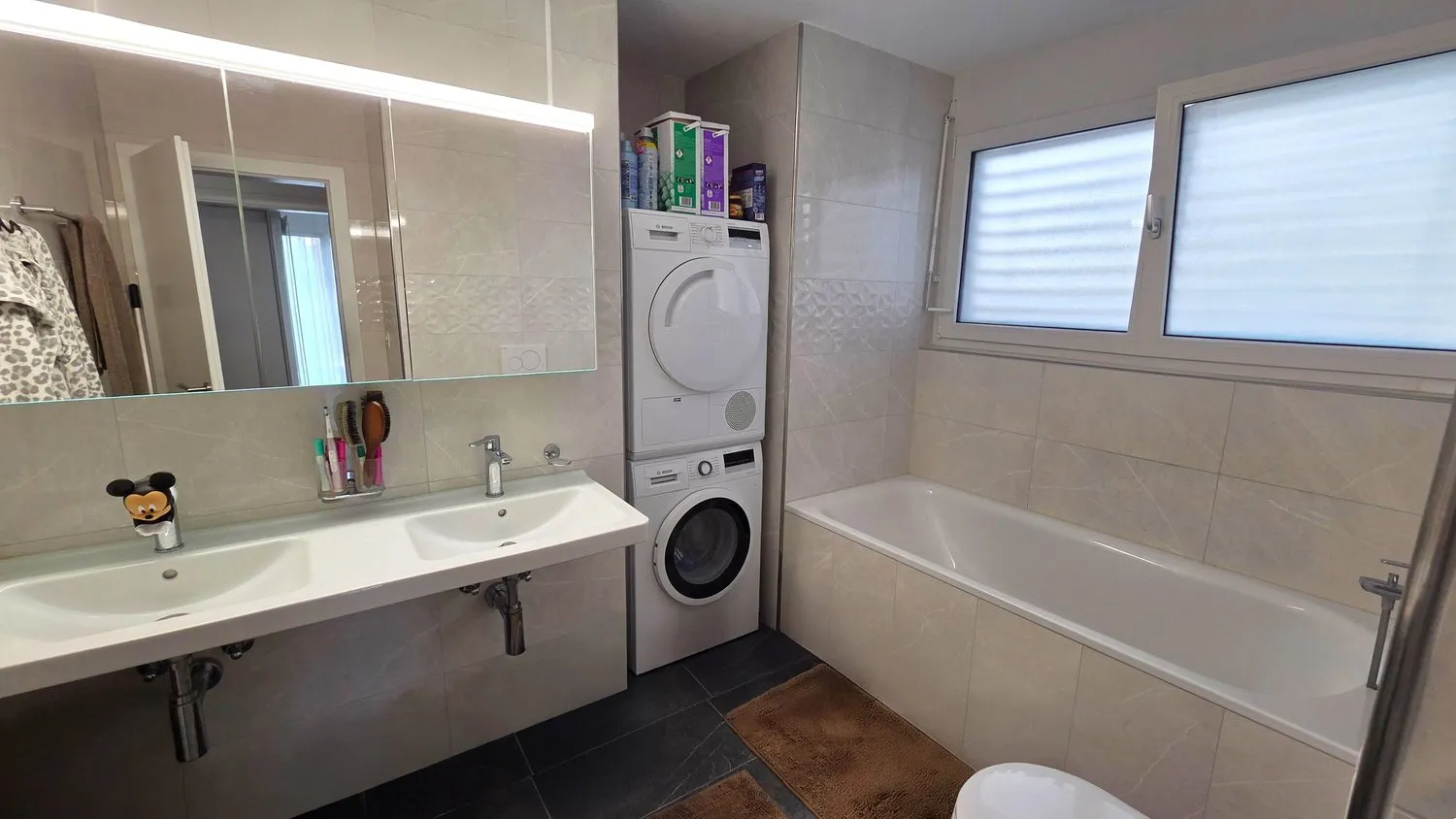 MFH in top Zustand mit 6 Einheiten und 4.84% Rendite