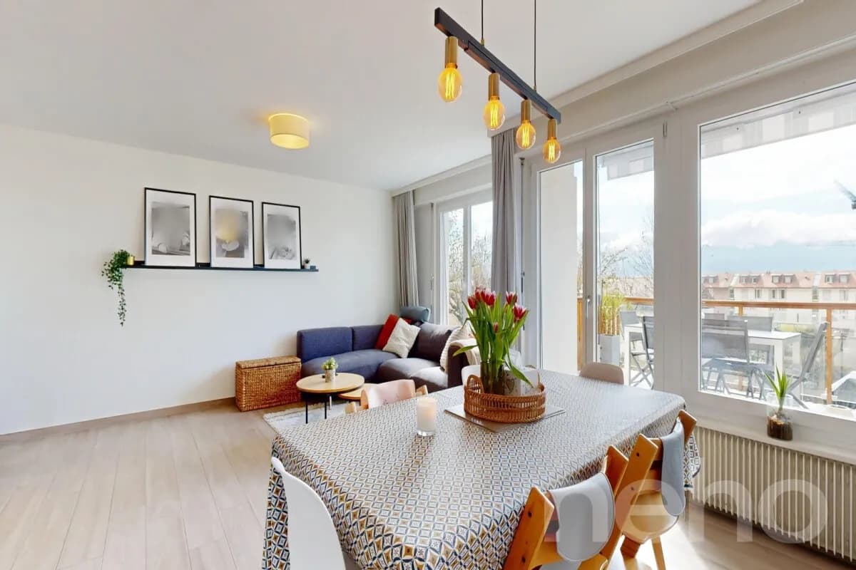 Maison familiale rénovée au c?ur de Blonay, à deux pas du centre