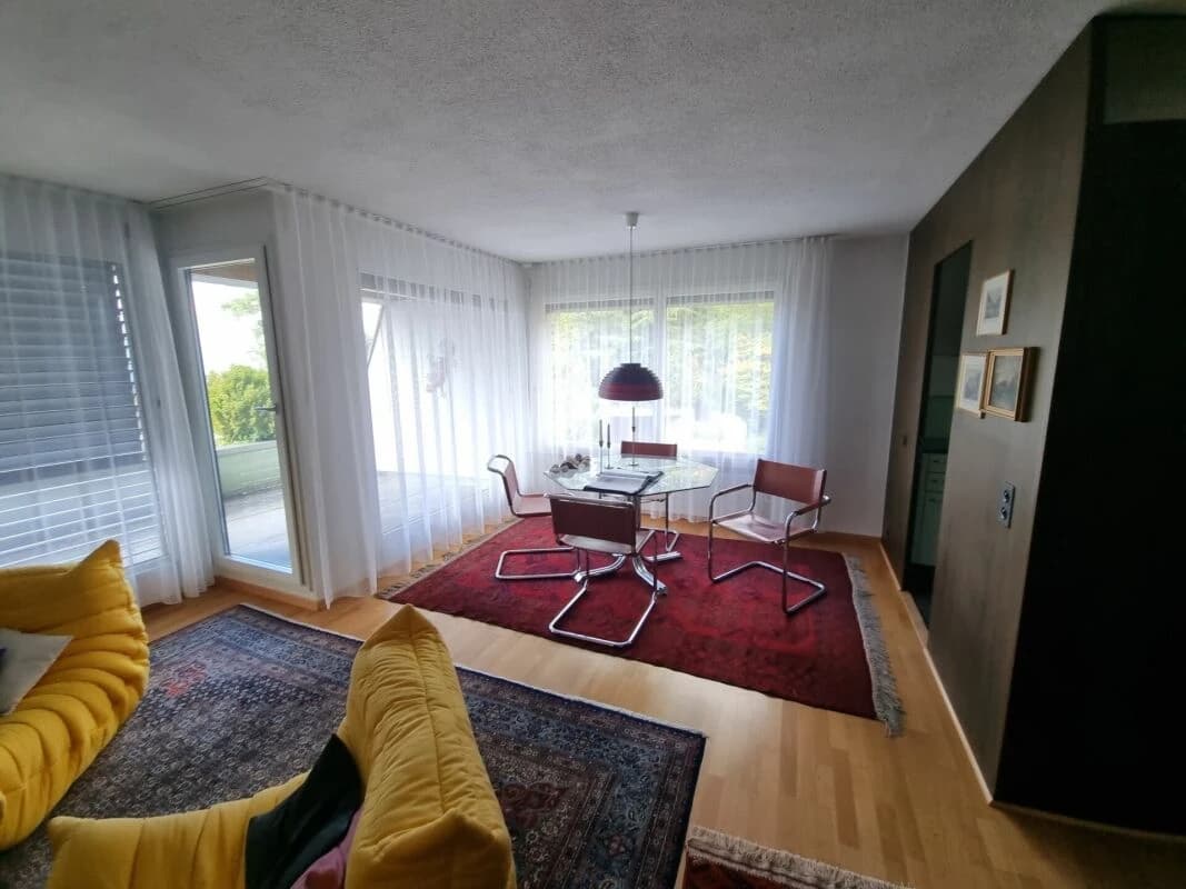 2.5 Zi. Attika mit unverbaubarer See- und Bergsicht