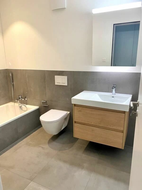 Moderne 3.5-Zimmer-Wohnung mit grosszügiger Terrasse