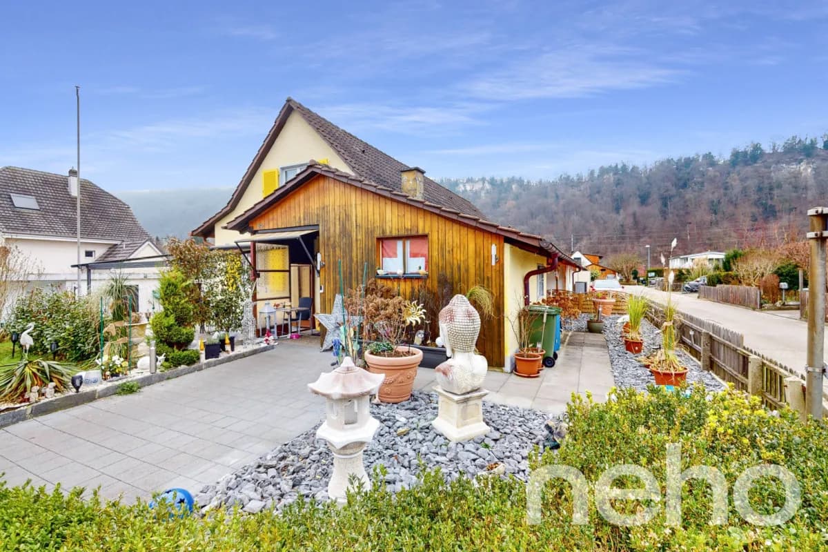 Charmantes Einfamilienhaus an sonniger Lage