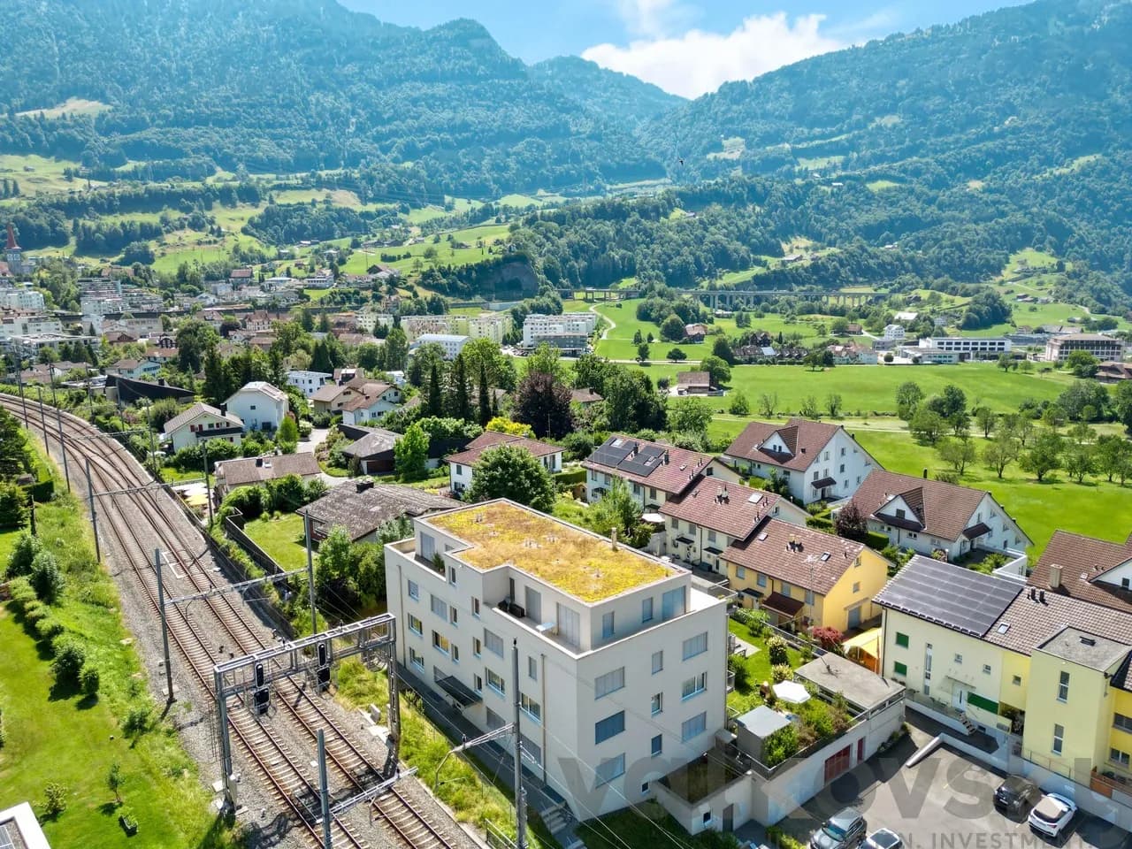 Grosse Wohnung an zentraler Lage mit Bergsicht